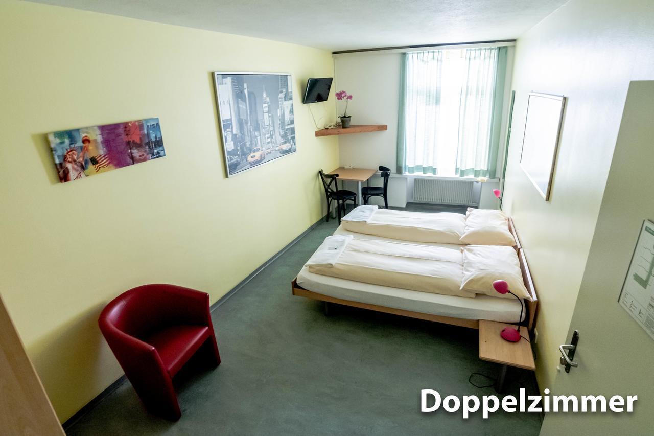 Hotel & Backpackers Zak Schaffhausen Eksteriør bilde