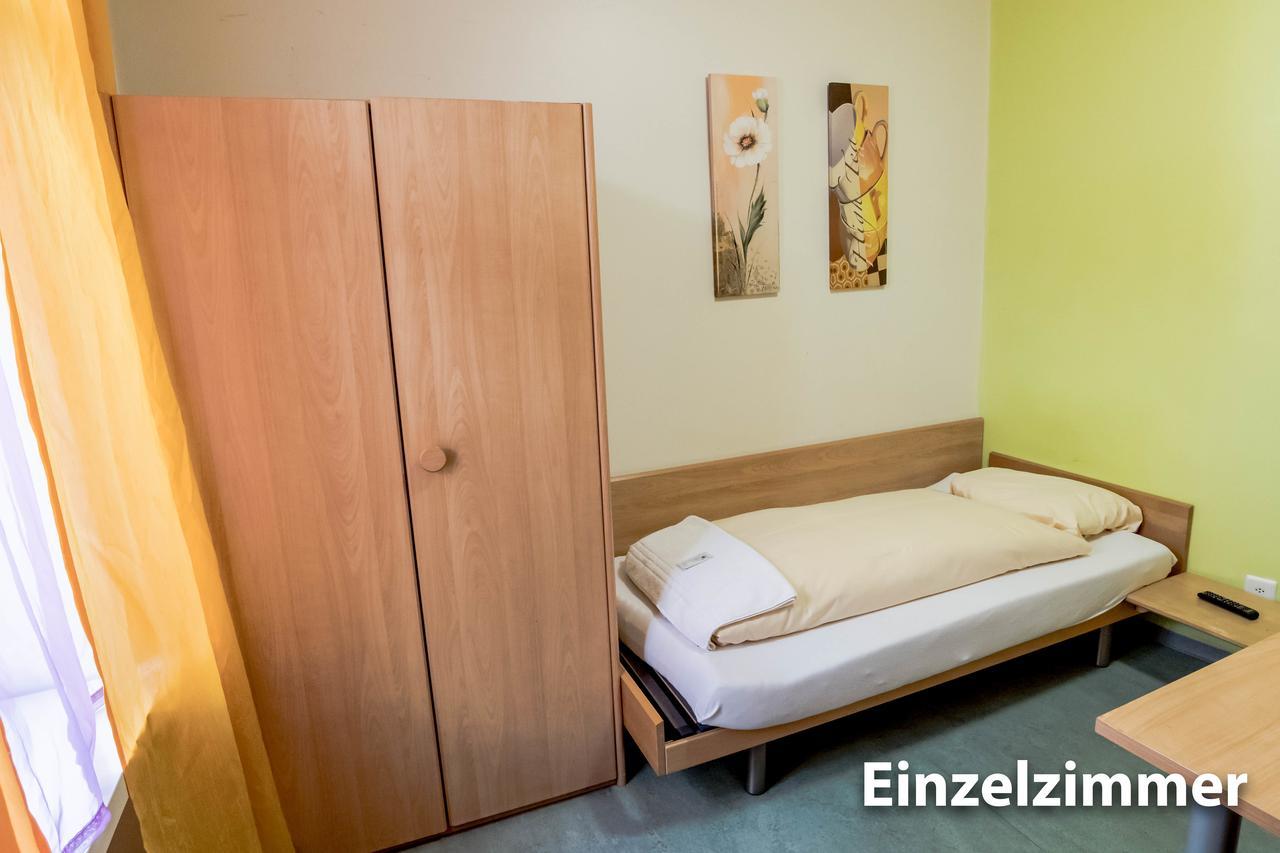 Hotel & Backpackers Zak Schaffhausen Eksteriør bilde