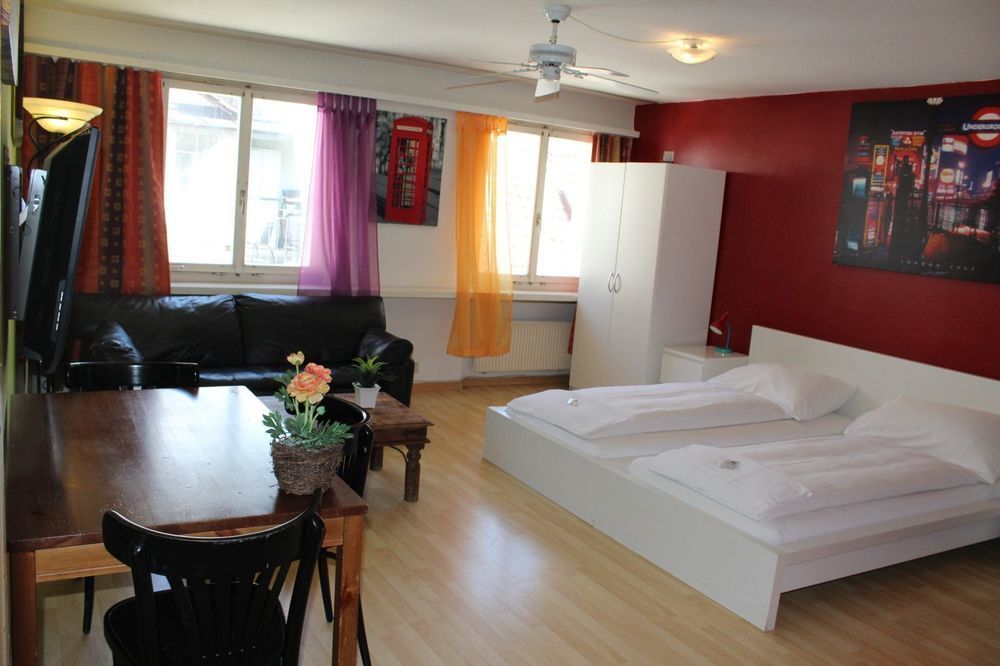 Hotel & Backpackers Zak Schaffhausen Eksteriør bilde